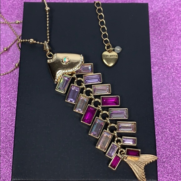 Betsey Johnson CATCH of the DAY! - Picture 1 of 5